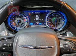 کرایسلەر 300